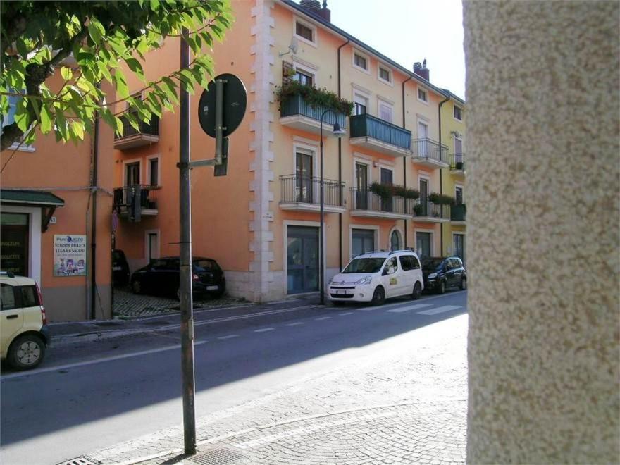 La Mansarda Apartment Castel Di Sangro Luaran gambar